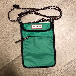 Water Resistant Hunter Pouch